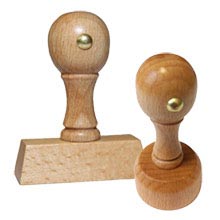 Holzstempel rund und eckig - individuelle Holzstempel und Logo Stempel mit Motiv