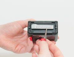 neue Textplatte aufkleben